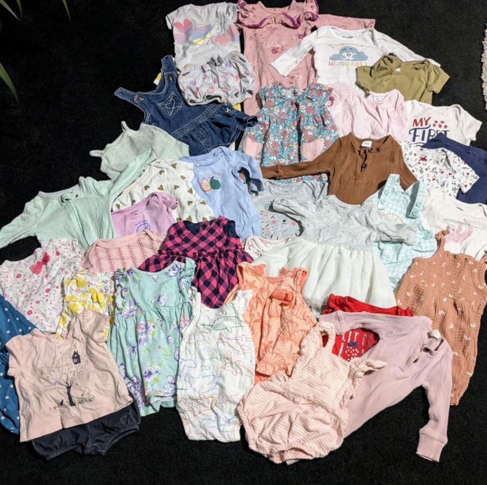 Huge bundle of baby girl clothes size 3-6 months